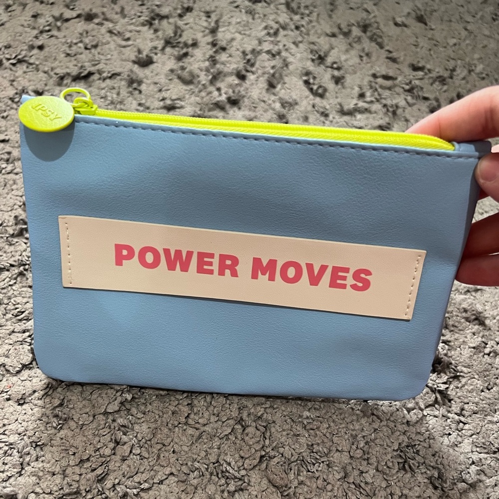 Ipsy makeup bag